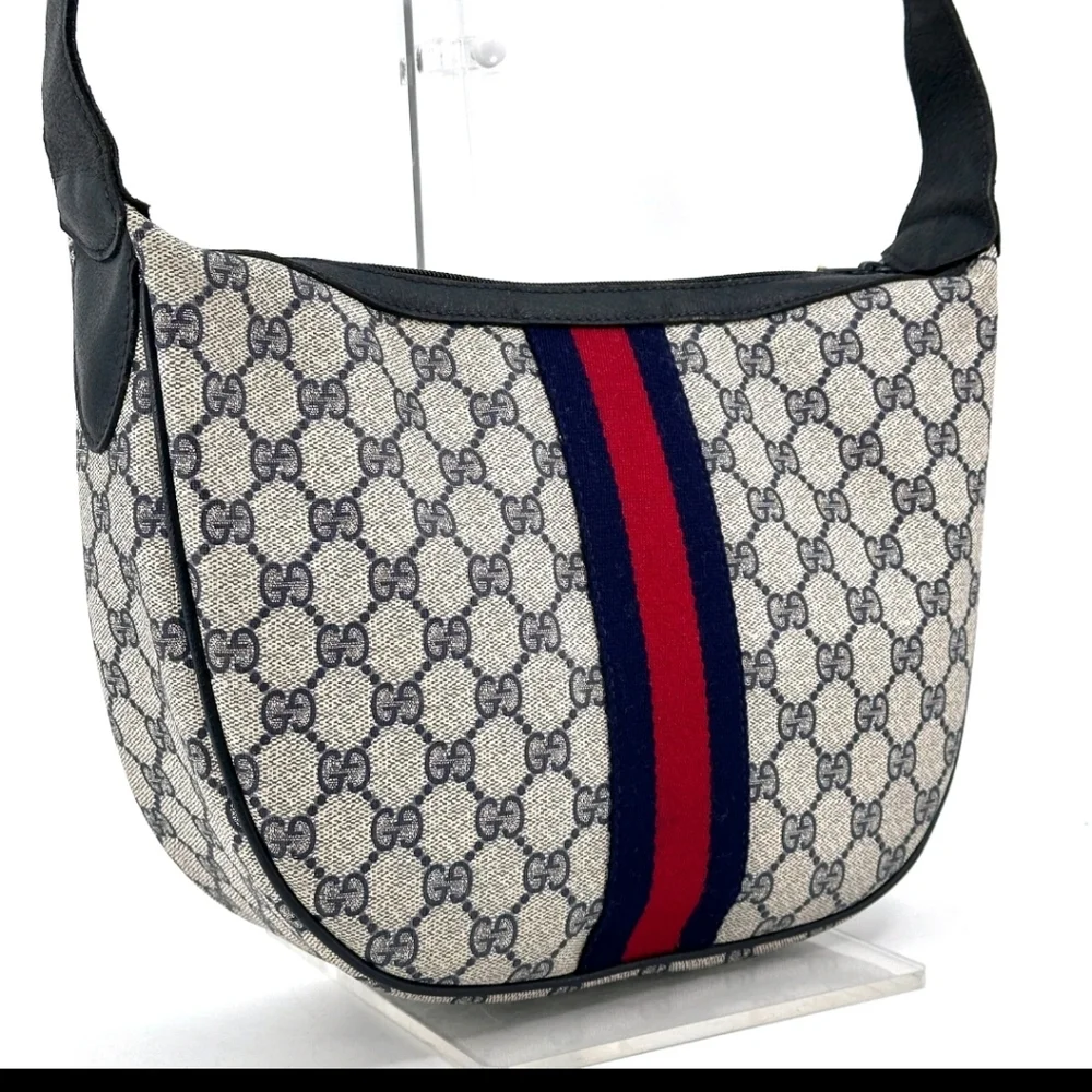 Vintage GUCCI Crossbody Bag GG Sherry Line PVC Leather Navy Shoulder Authentic - Picture 2 of 12